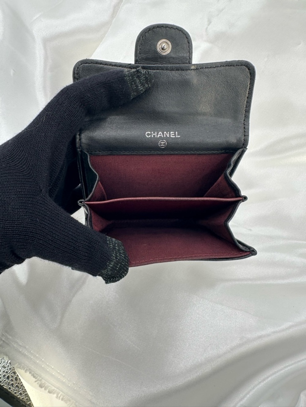 Chanel Matelasse Card Holder A509D1E9P9 - Picture 10 of 15